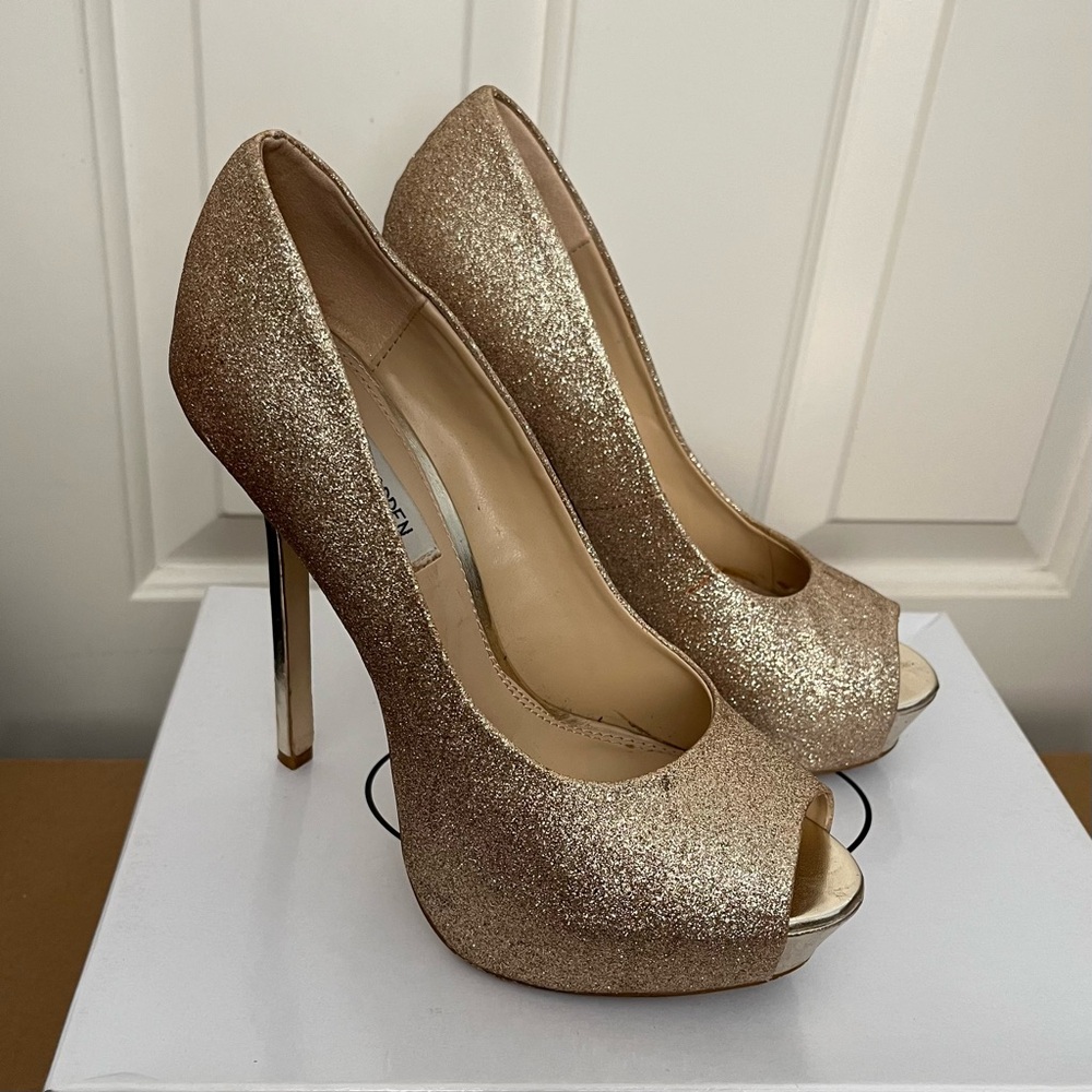 Steve Madden Scandall Gold Glitter Platform Peep Toe Stiletto Heels Size 7.5